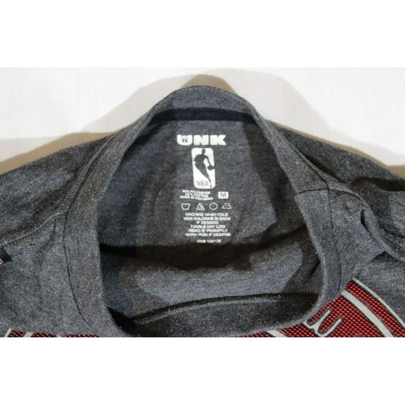 Atlanta Hawks Basketball Club UNK NBA Tshirt Textured Graphics - Picture 3 of 6